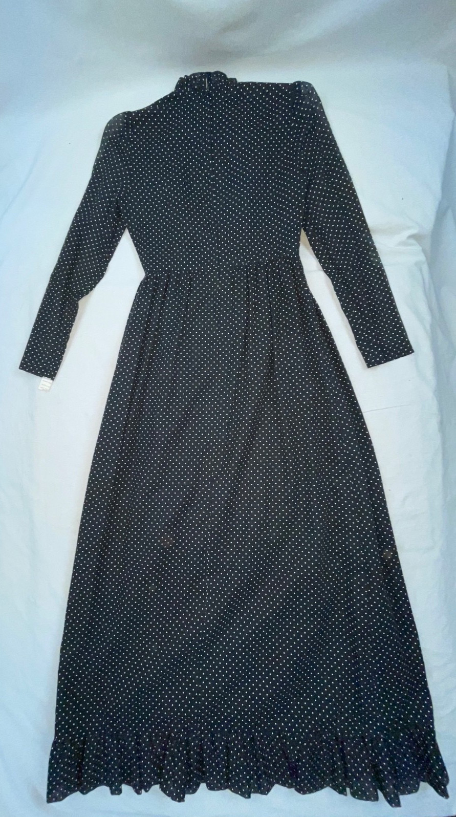 VTG 60S 70S DOES 40S WOMENS S BLACK POLKA DOT LONG HOUSE WORK DRESS