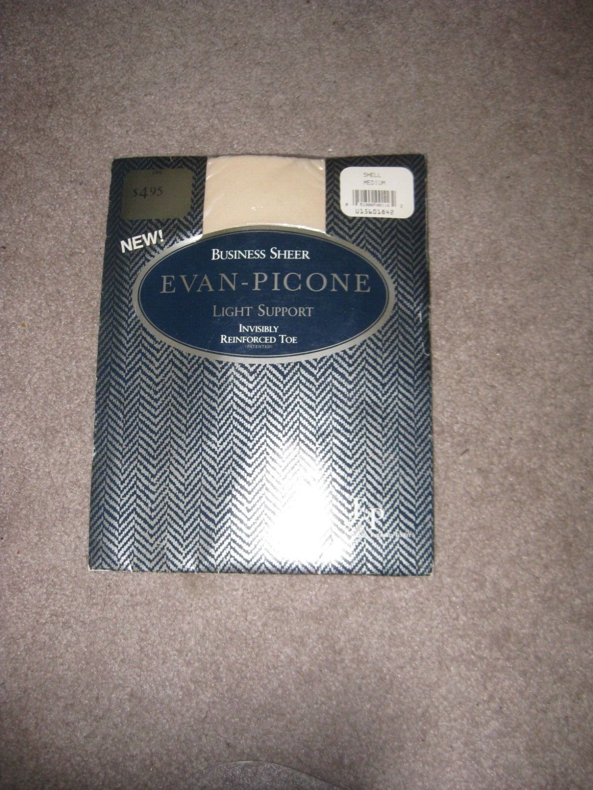 New Medium Evan Picone Pantyhose Business Sheer to waist reinforced toe Shell