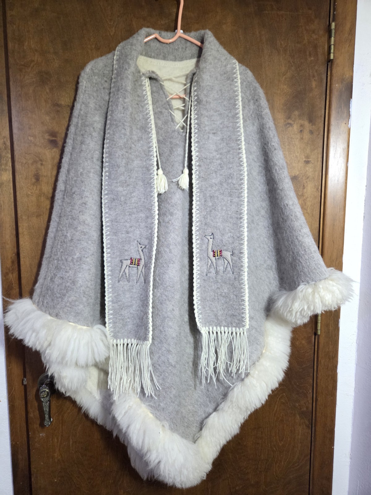 Vintage Alpaca Wool & Fur Trimmed Gray & Cream Poncho OSFM