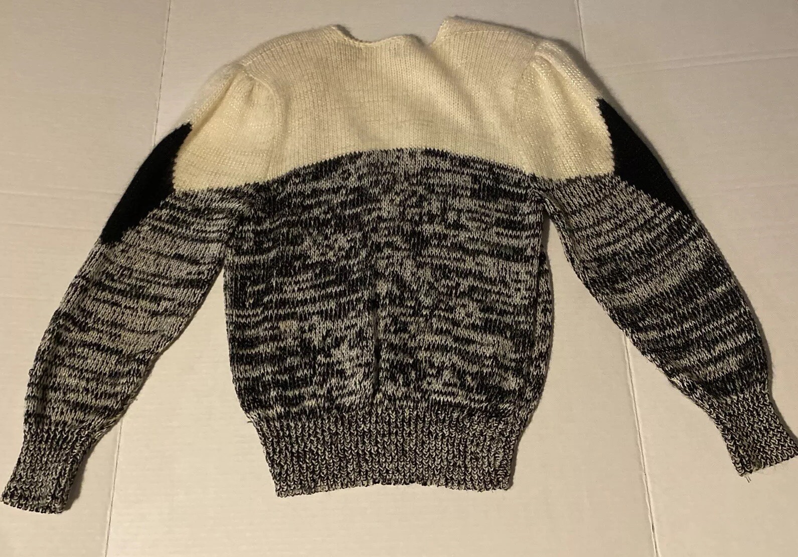 Vintage 80s Ginenne Sweater Medium Women Black White Lambswool Angora Geometric