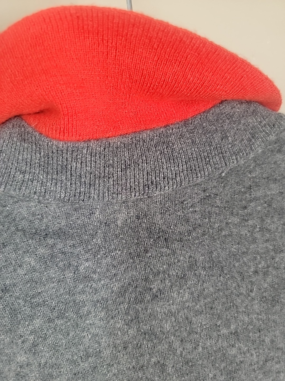 Vintage Dalton 100% Virgin Cashmere Soft Cardigan Crop Sweater Red Gray