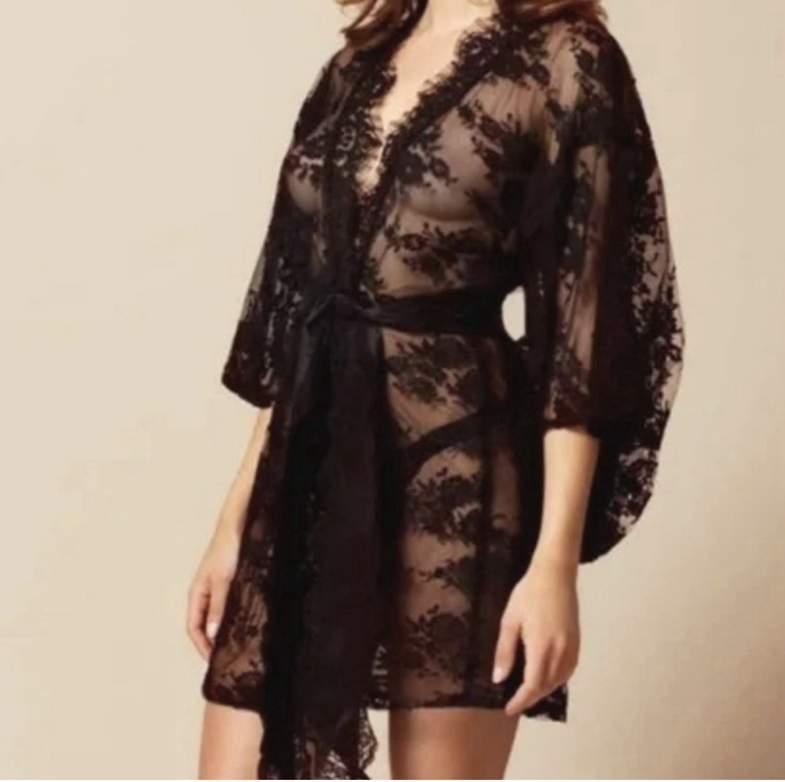 Agent Provocateur Kimono Daniela One Size Black Lace read description