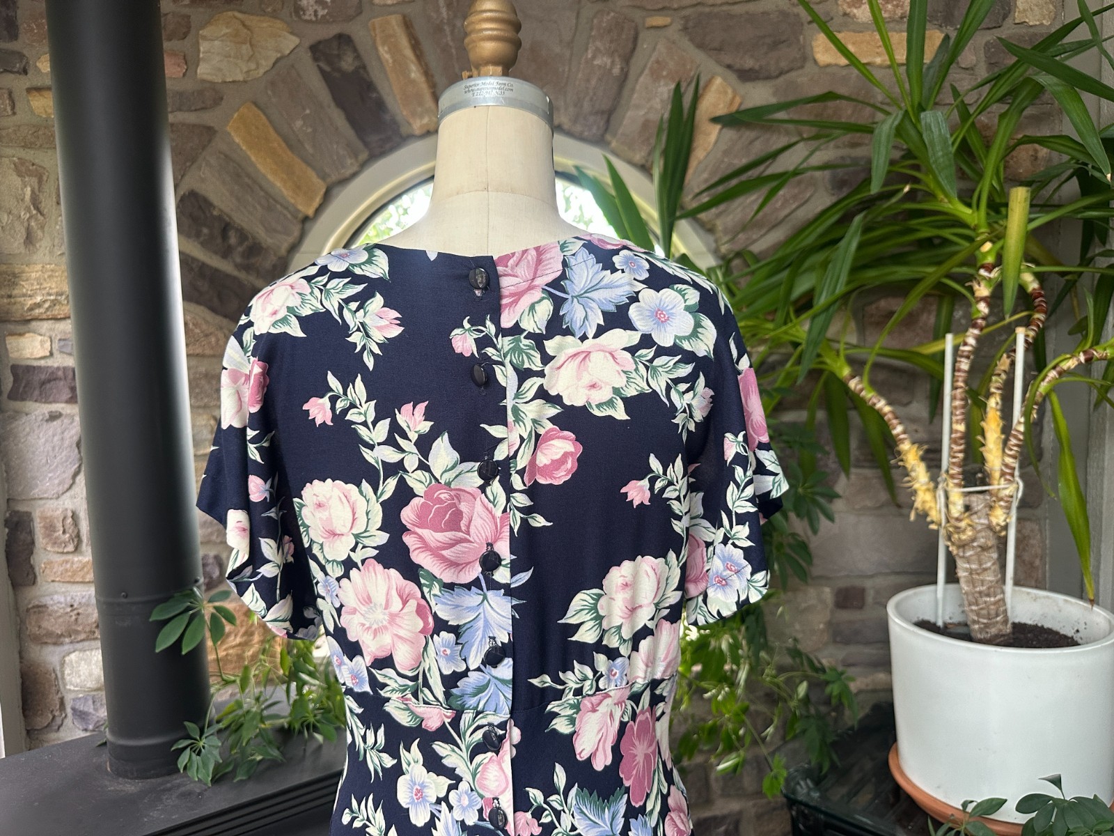Vintage 1980s Does 1940s Navy Blue and Pink Floral Rayon Drop Waist Dress