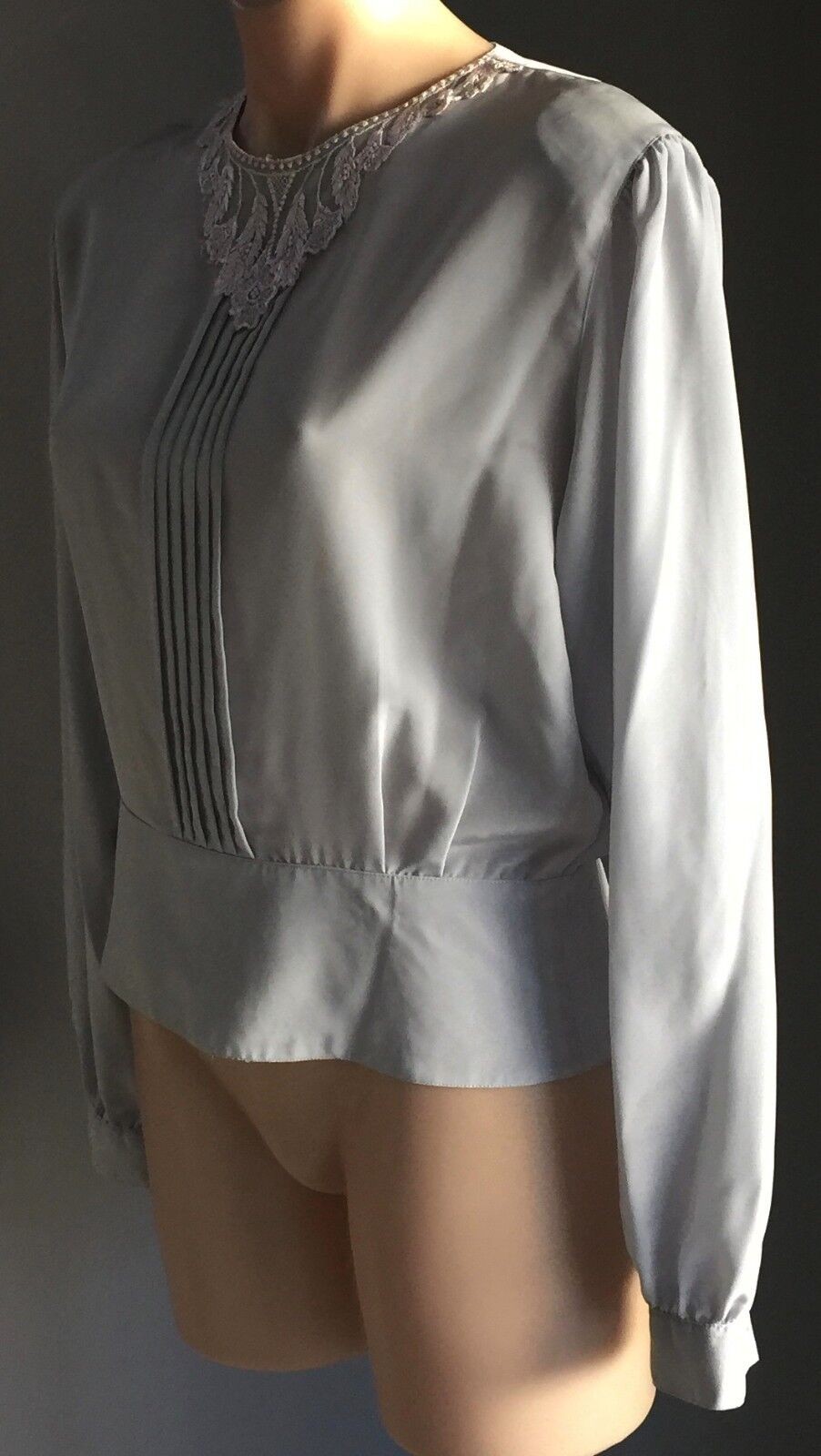 DAVID JONES EXCLUSIVE Top Dove Grey Long Sleeve PINK BUTTONS Blouse Lace Size 10