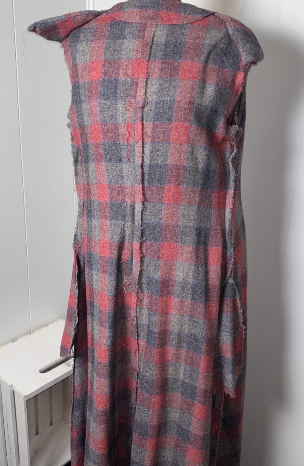 Vintage Handmade Woman Robe Long Plaid Gray & Pink Size Small Rare With Pockets
