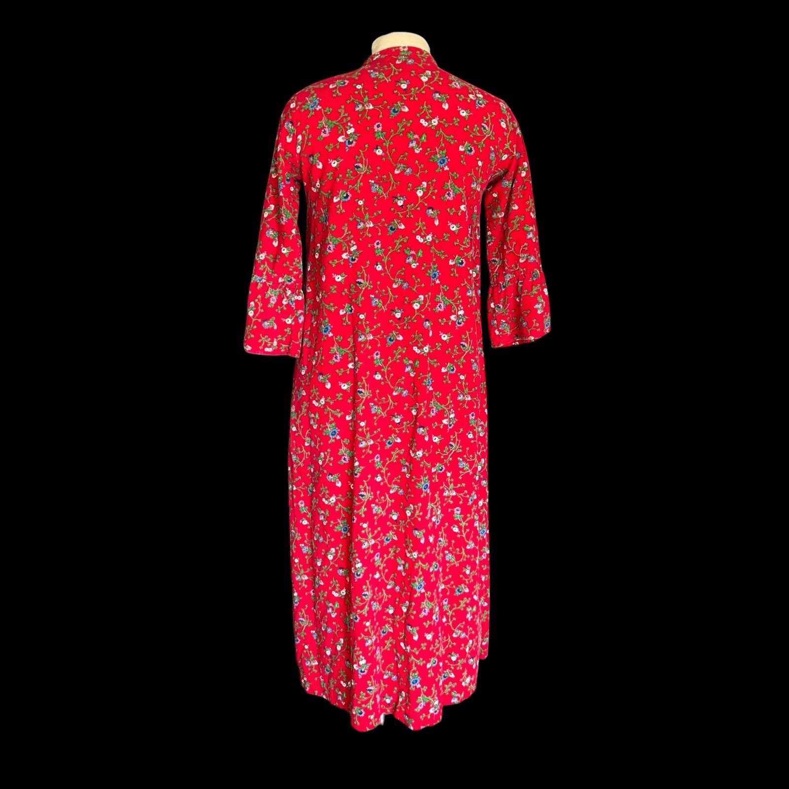 VNTAunt Abigail’s Attic Red Floral Corduroy 3/4 Bell Sleeve Vintage House Coat S