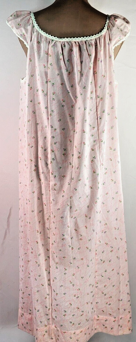 Vintage Nightgown PINK Floral MEDIUM Long gown Cotton Blend NOS so PRETTY!
