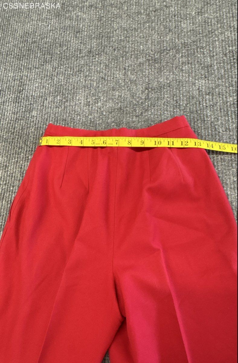 Vintage 90s Pendleton Women’s Red Virgin Wool Pleated High Rise Trousers USA