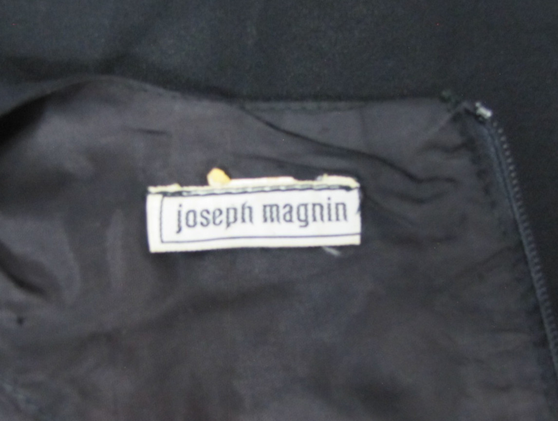 JOSEPH MAGNIN 1960’s Vintage Black Pantsuit Tunic Top + Pants Rayon 26″ Waist