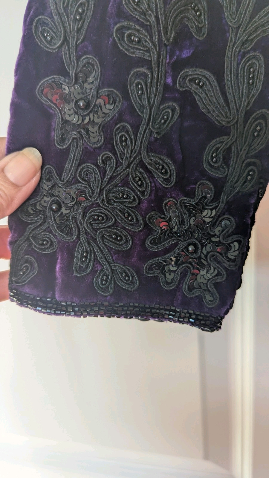 Vintage Niteline Della Roufogali Purple and Black Beaded Jacket Medium NWT