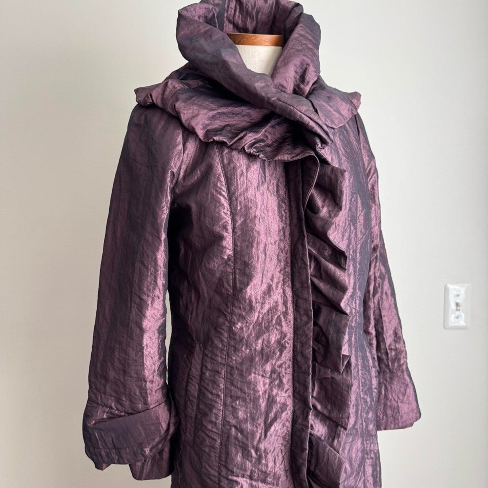 Vintage Iridescent Purple Ruffle Coat High Neck Funnel Lightweight Small