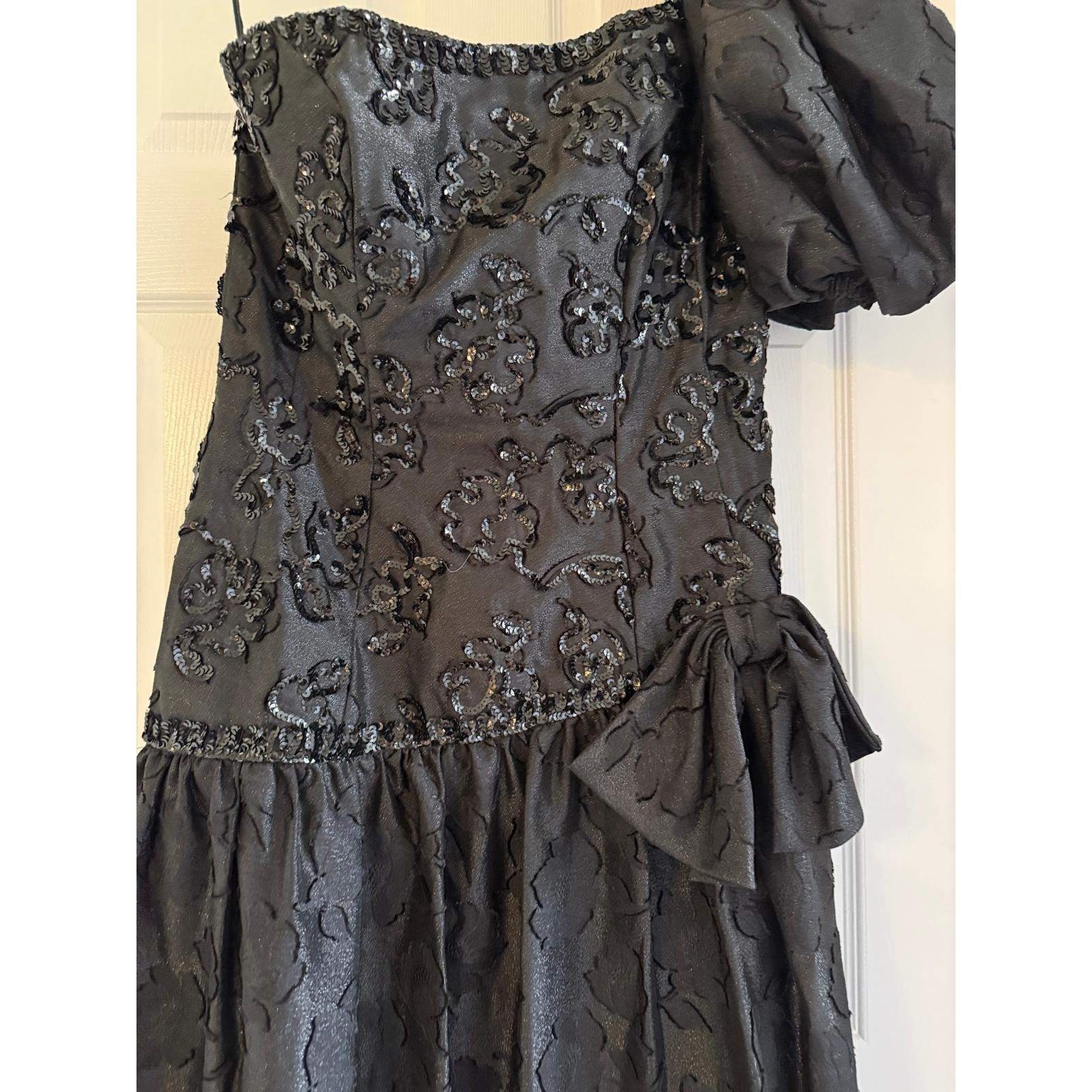 Vintage Mike Benet Formals Black Sequin One Shoulder Puff Sleeve Gown Size 16