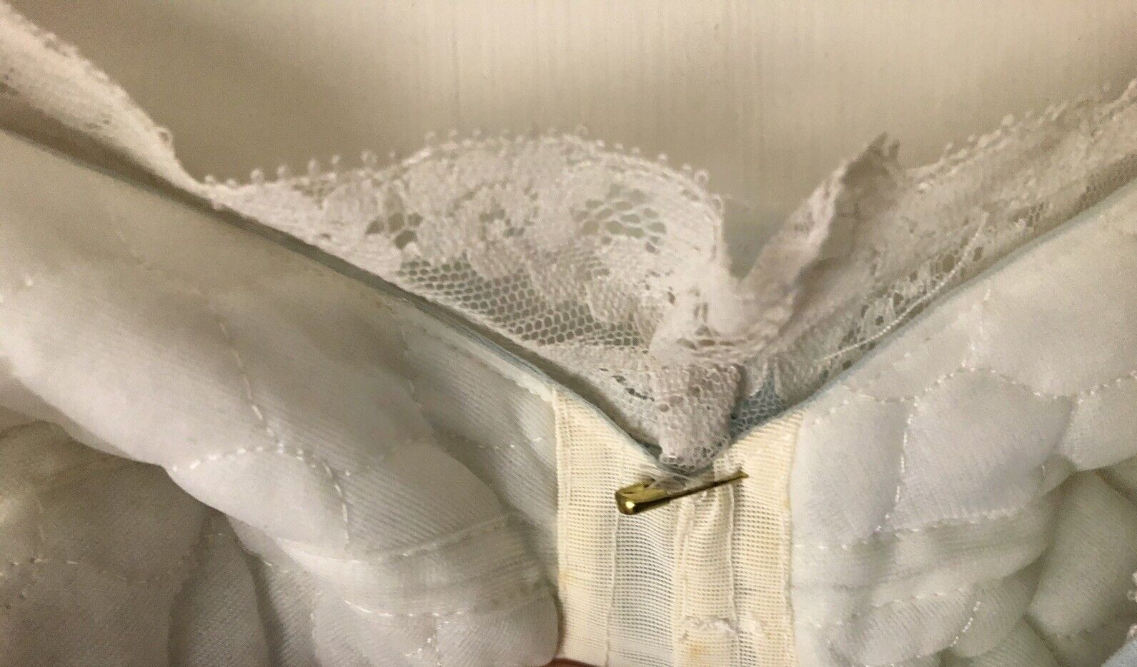 Vtg OLGA BABYDOLL NIGHTGOWN short sexy pinup girl 1960s lace bra SLEEPING PRETTY