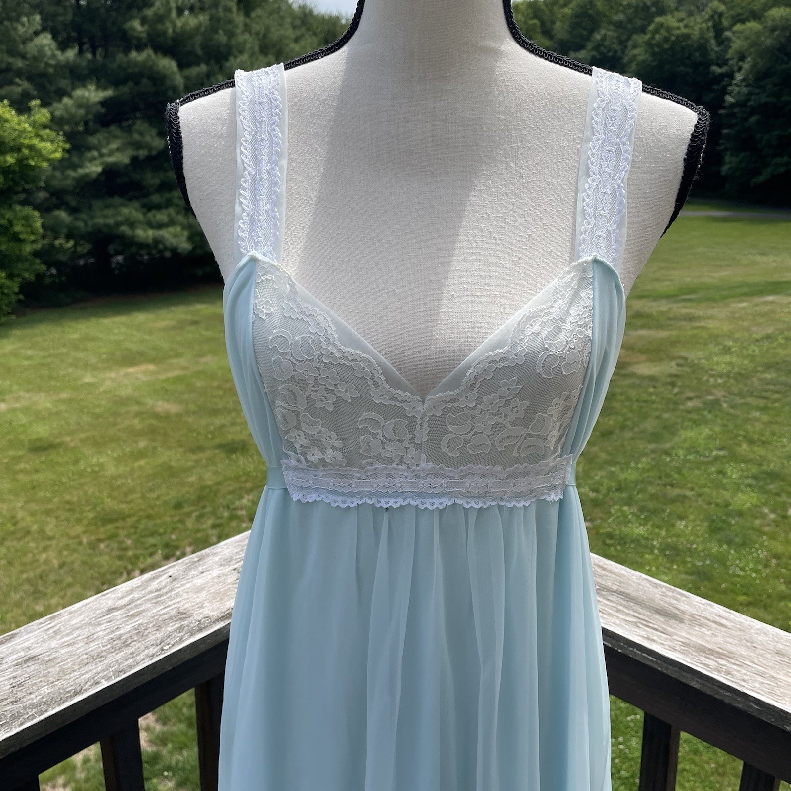 EVETTE Nightgown Gown Chiffon Lingerie Nylon Floral Lace Dainty Regency Vtg Med