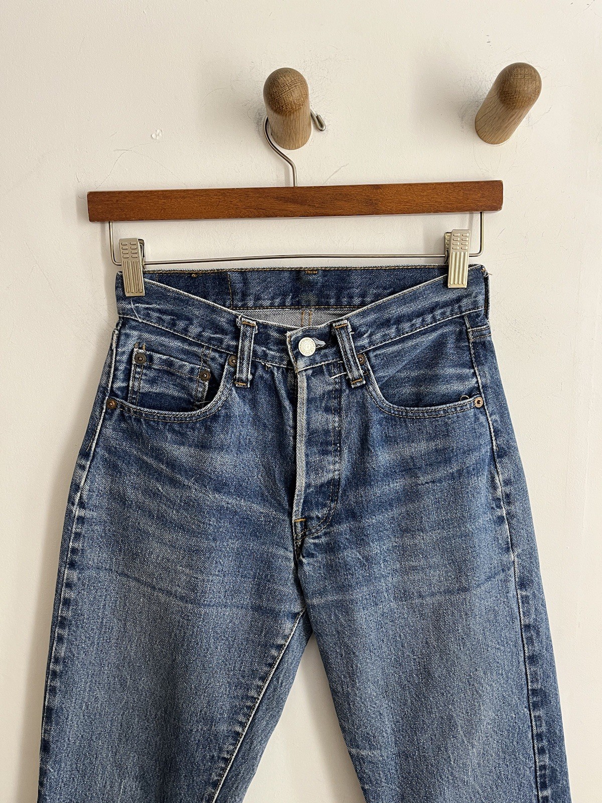 Vintage 1980s Levi’s 501 SELVEDGE jeans Denim 25 Waist