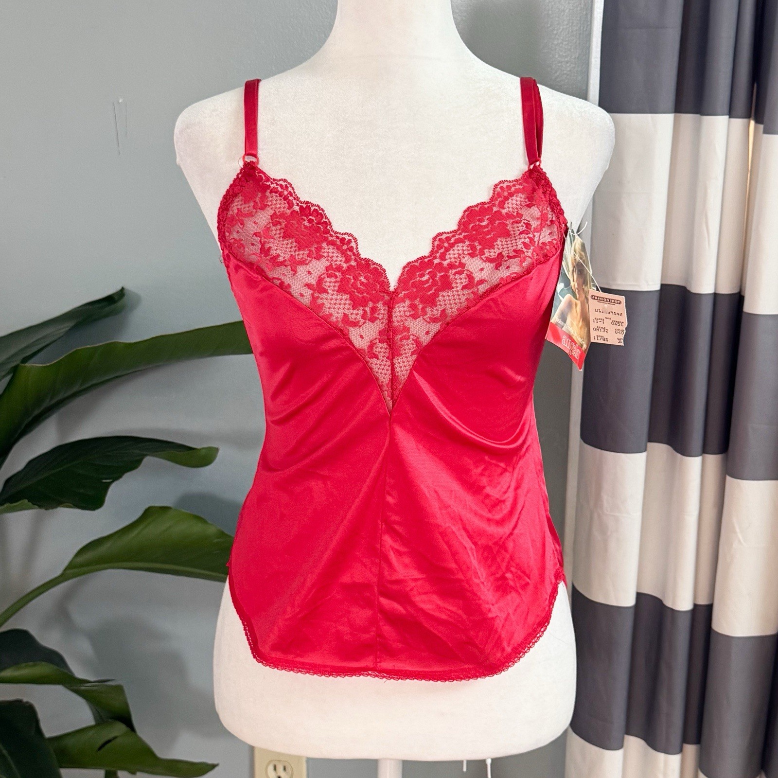 Vintage 80s Angela Red Lace Trim Camisole Cami Top NWT Size 36