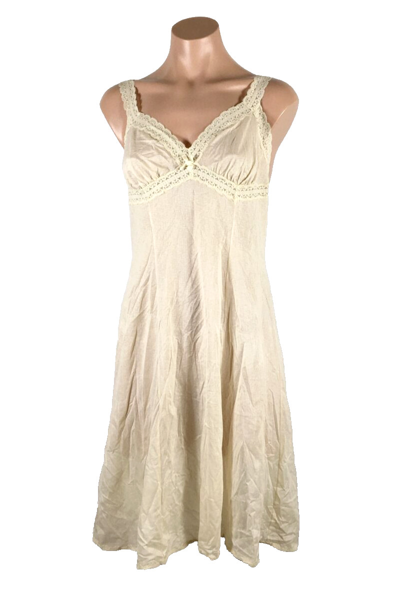 Olga Secret Hug 36 VTG Ivory full slip lace trim Style 976A woven nylon USA