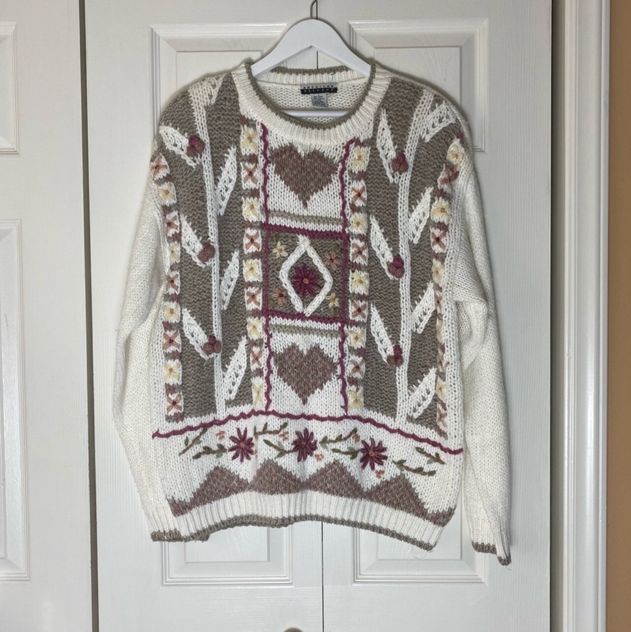 Vintage American Weekend Cardigan Sweater, Cottage Core Size Large Neutral