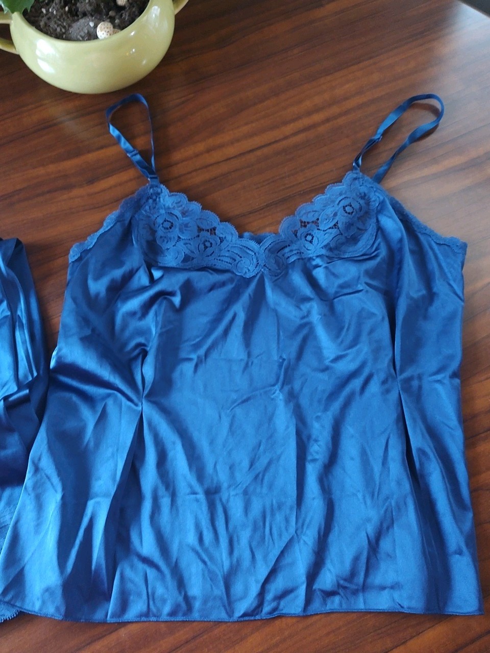 Vintage Vanity Fair Navy Slip And Camisole Size 36 Small Lace Dupont Nylon