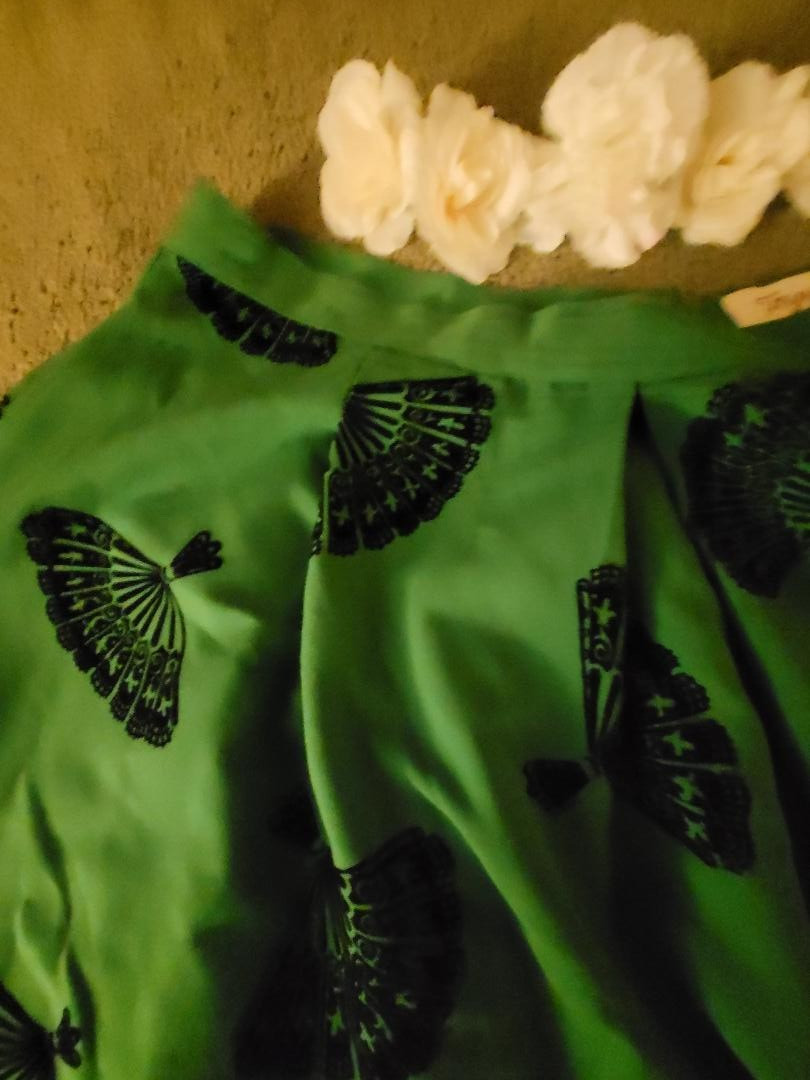 Tatyana Fanny 4x Green with Blk Fan Print Skirt
