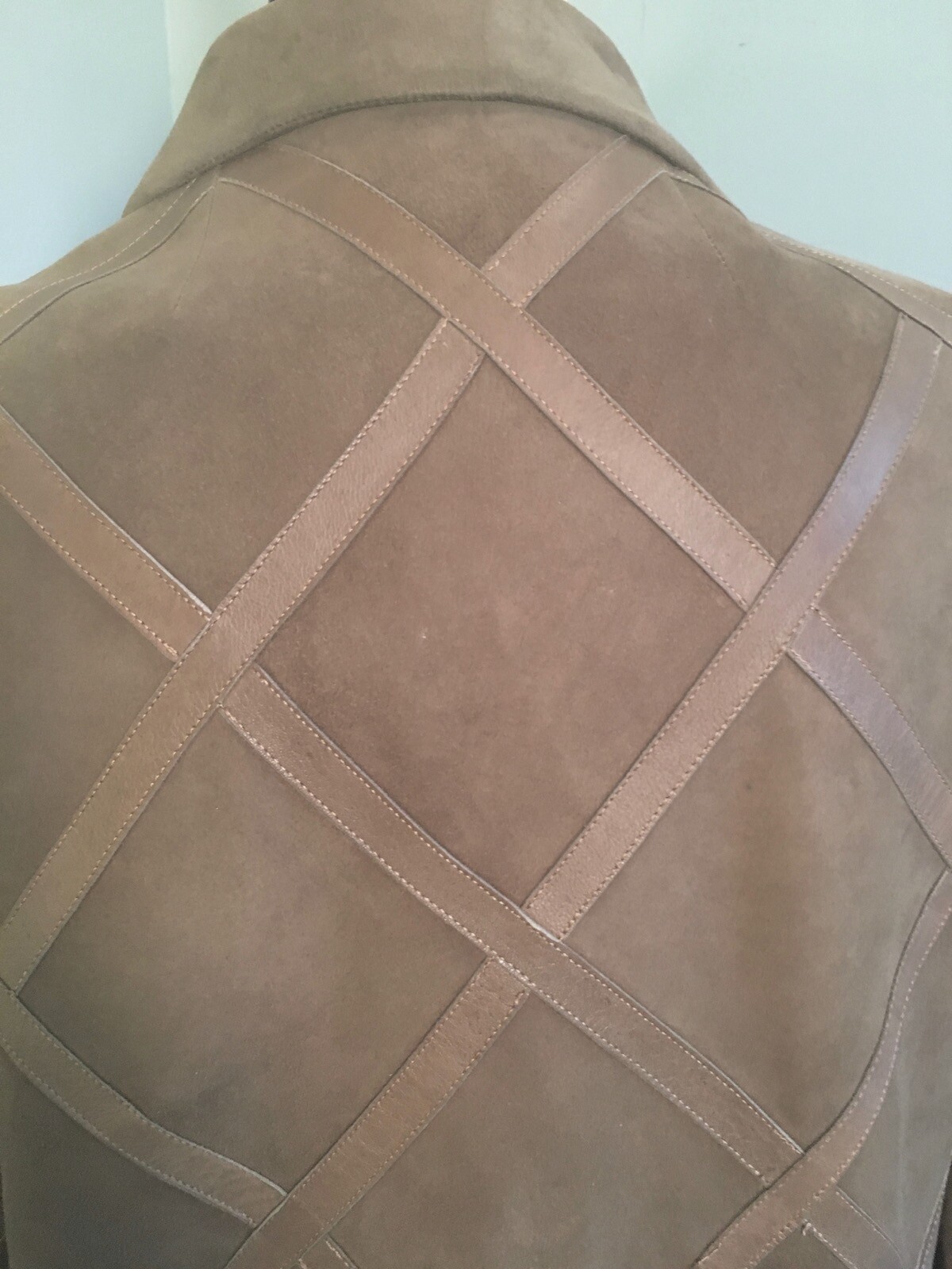 VTG Ledaspain by Gropper Suede Coat Taupe Light Brown Cross Buttery Leather M/S