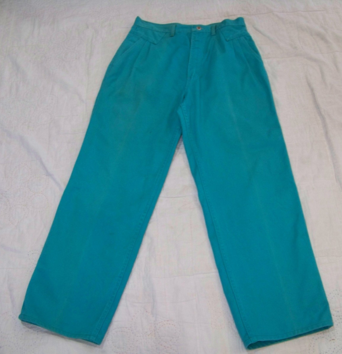 Vintage Wrangler Pleated Front Jeans – NA687AA – Size 17 x 30 (Altered Inseam)