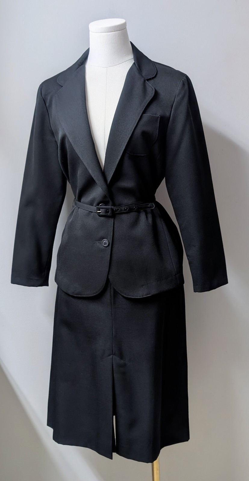 Happy Legs Vintage 70’s Black A-Line Skirt Suit Set Belted 2 Button S 6