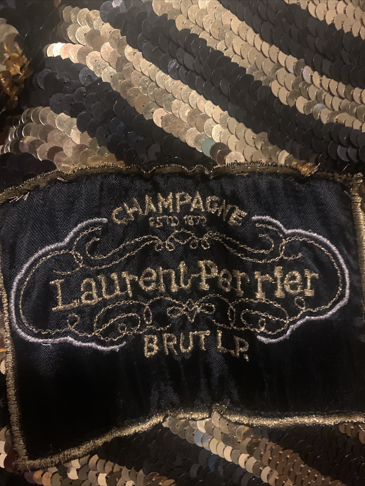 Vintage Modi Sequins Champagne Laurent-Perrier & Moët Chandon Bling Shirt Size S