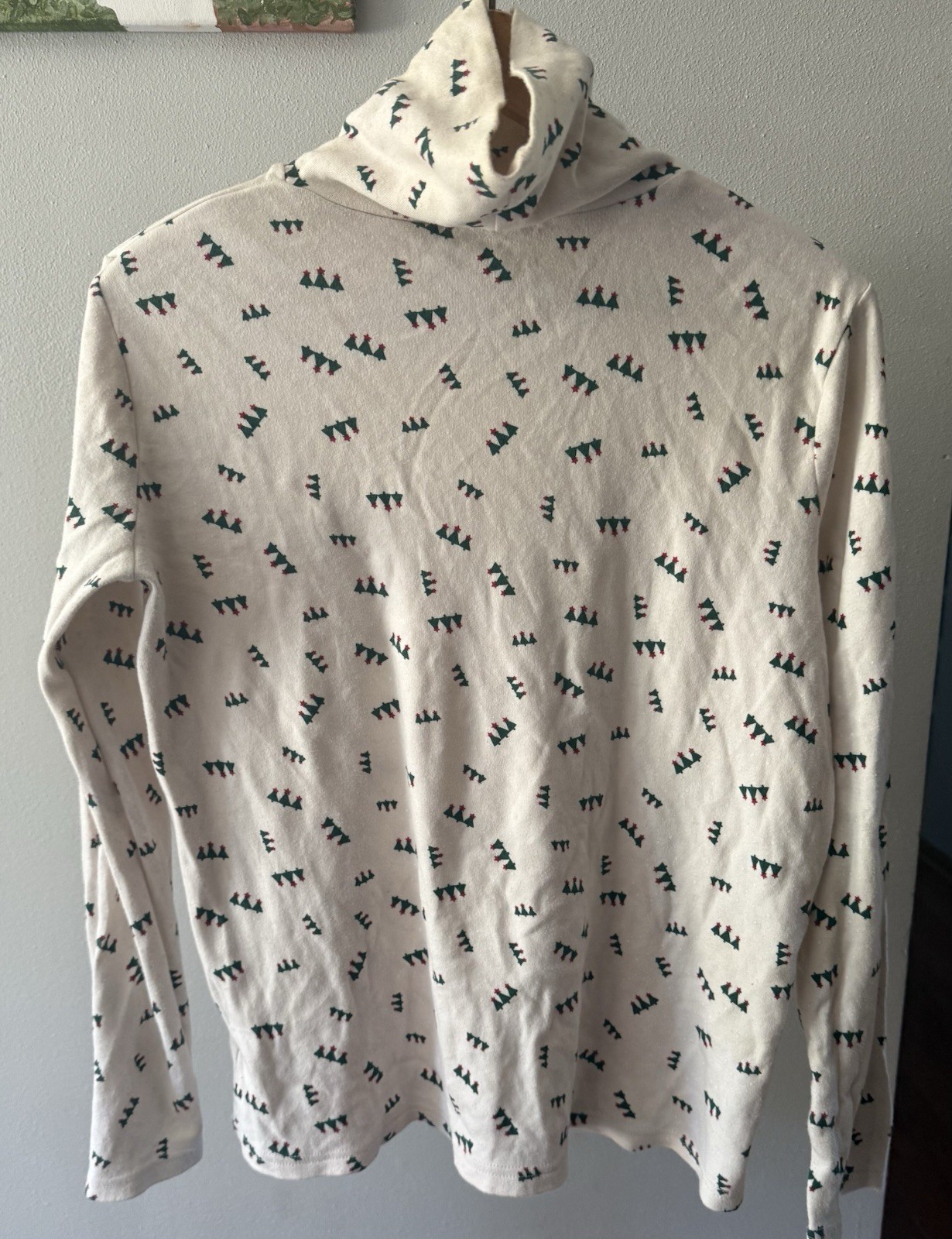 White Stag Christmas Turtleneck Women’s Medium 8-10 White Xmas Trees Snowflakes