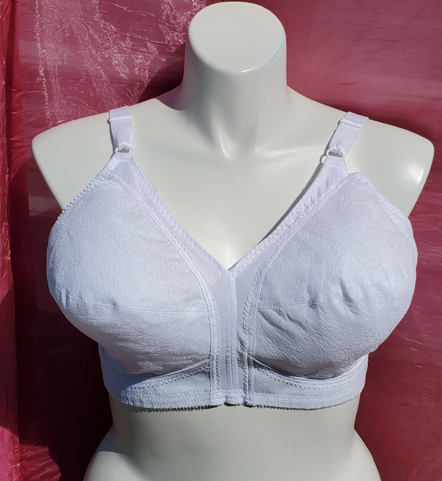 Playtex White Bra Size 42B White Floral Lace Sexy Sissy Pin-up Crossdress Y2K