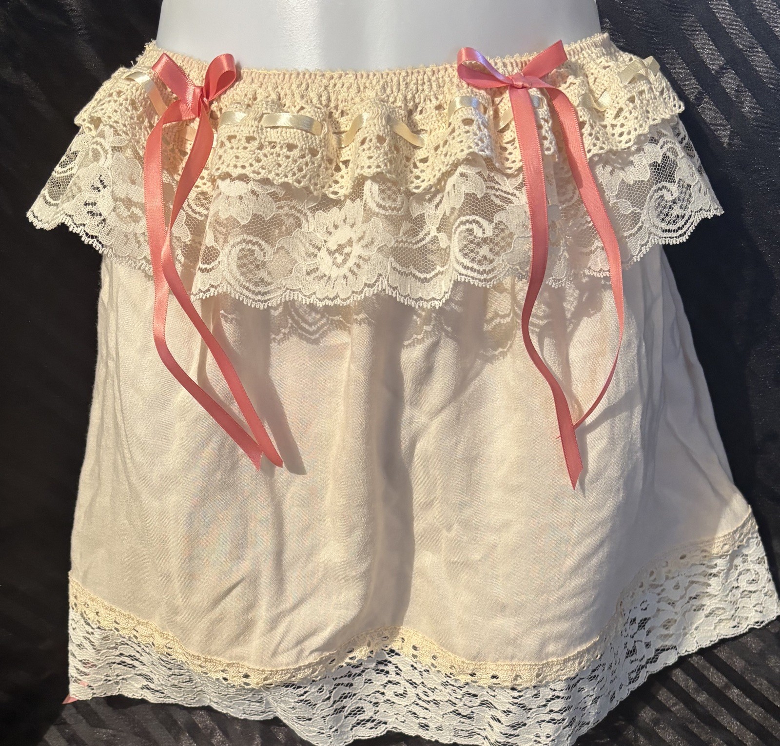 Custom Short Skirt w/ lace Sz 9