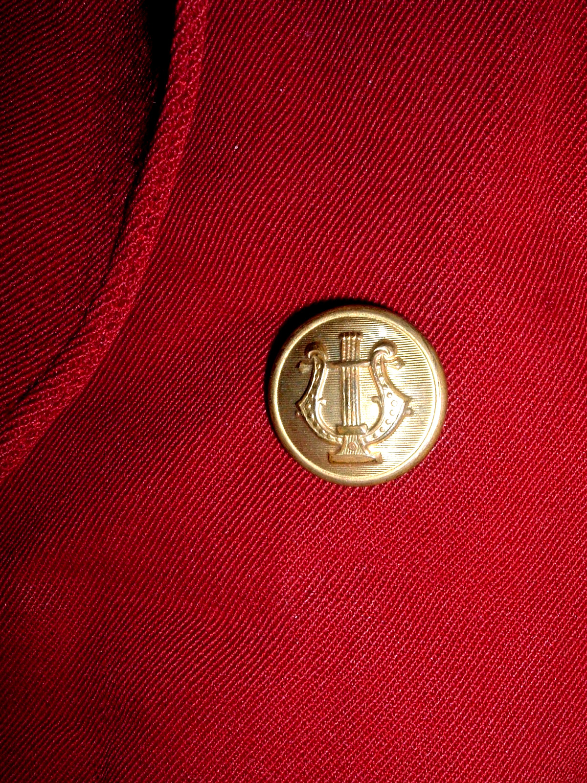 WOMEN’S RED WOOL 50-YR.-OLD UNIVERSITY OF ARIZONA MARCHING BAND JACKET ~ SIZE 10