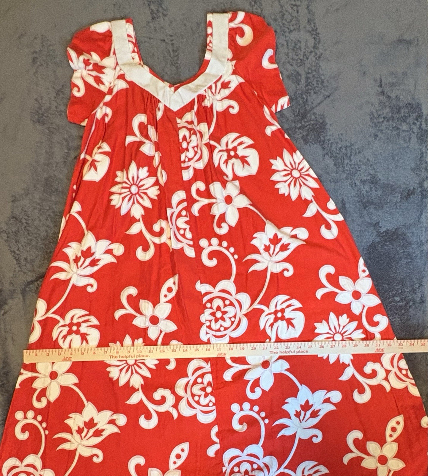 Vintage Waltah Clarke’s Hawaiian Muumuu Dress Size S/M