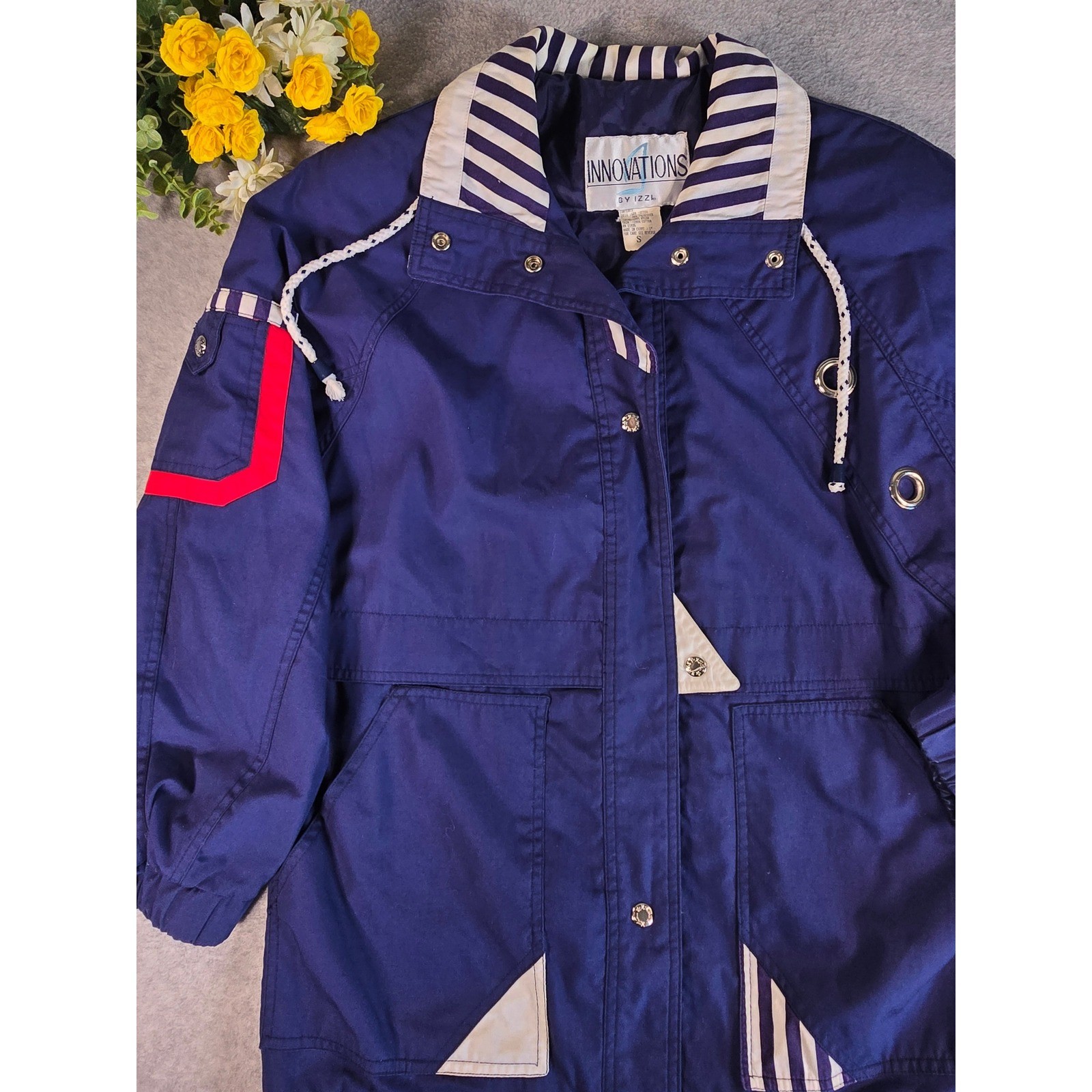 Vintage Innovations by IZZI Navy Blue Nautical Striped Windbreaker Jacket Small