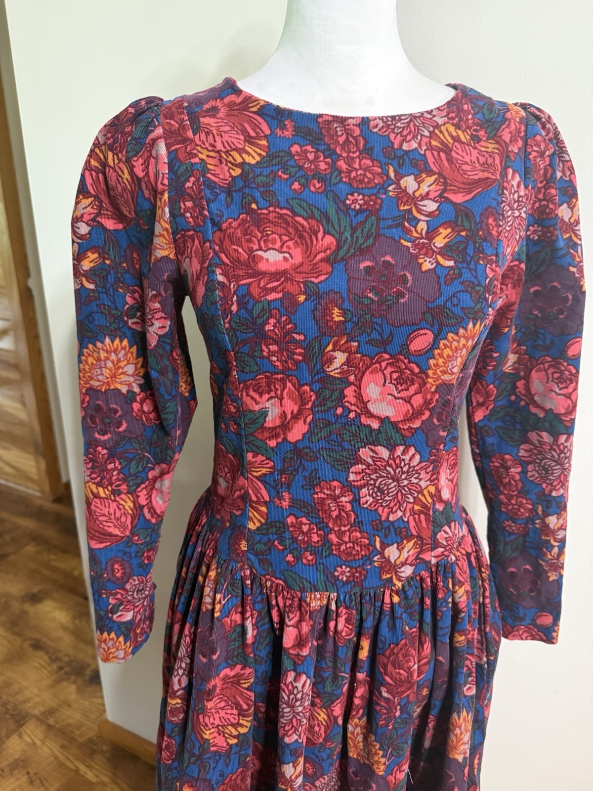VTG 90s Laura Ashley Blue Red Purple Floral Puff Sleeve Corduroy Dress 10
