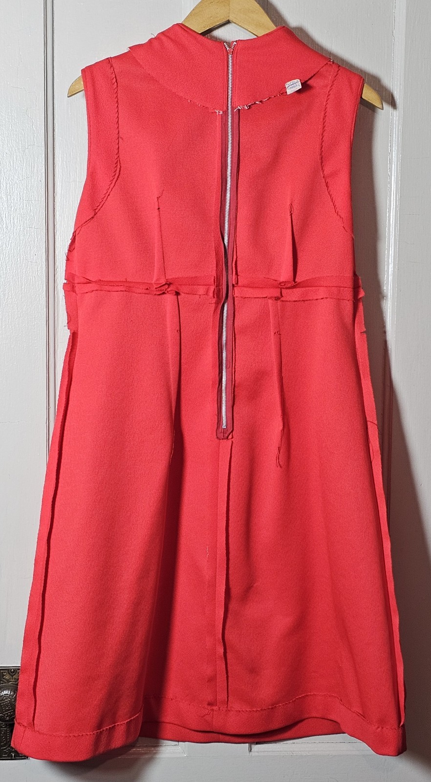 VTG 70’s Polyester Dress Size S/M 39″Chest Coral Orange Sleeveless Unionmade USA