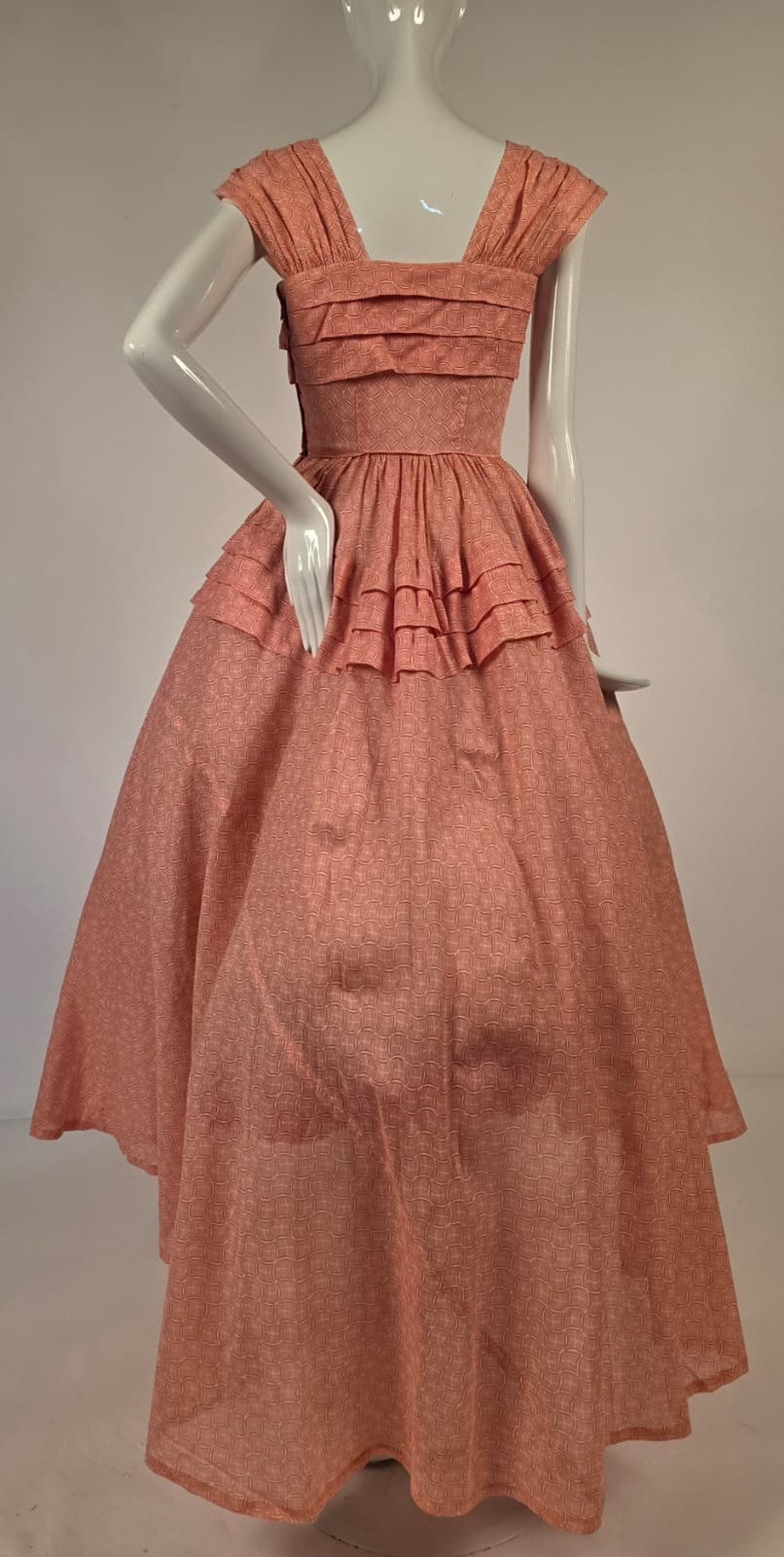 VINTAGE 1930’S PRINT COTTON DRESS W MASSIVE FULL SKIRT + PLEATED BODICE