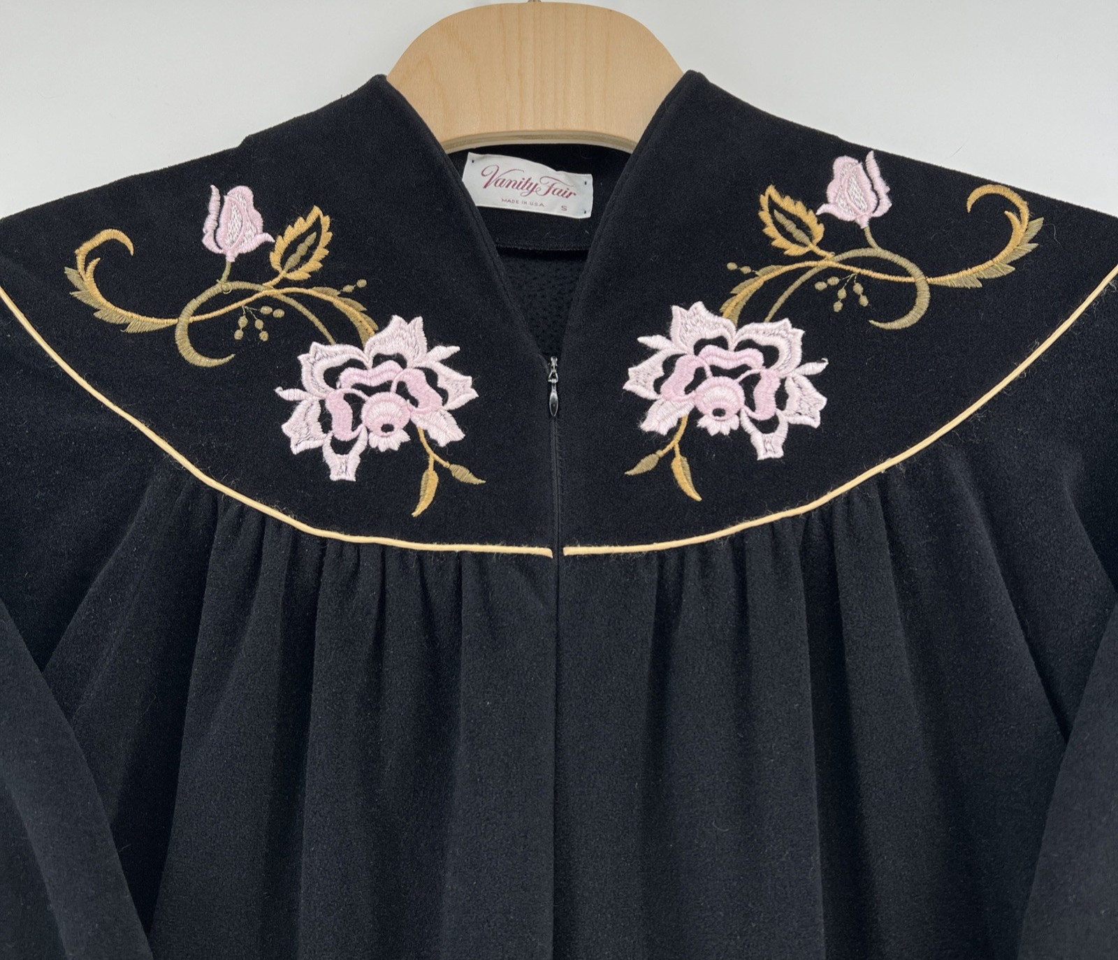 Vtg Vanity Fair Black Velour Robe Size Small Zip Front Embroidered Made in USA