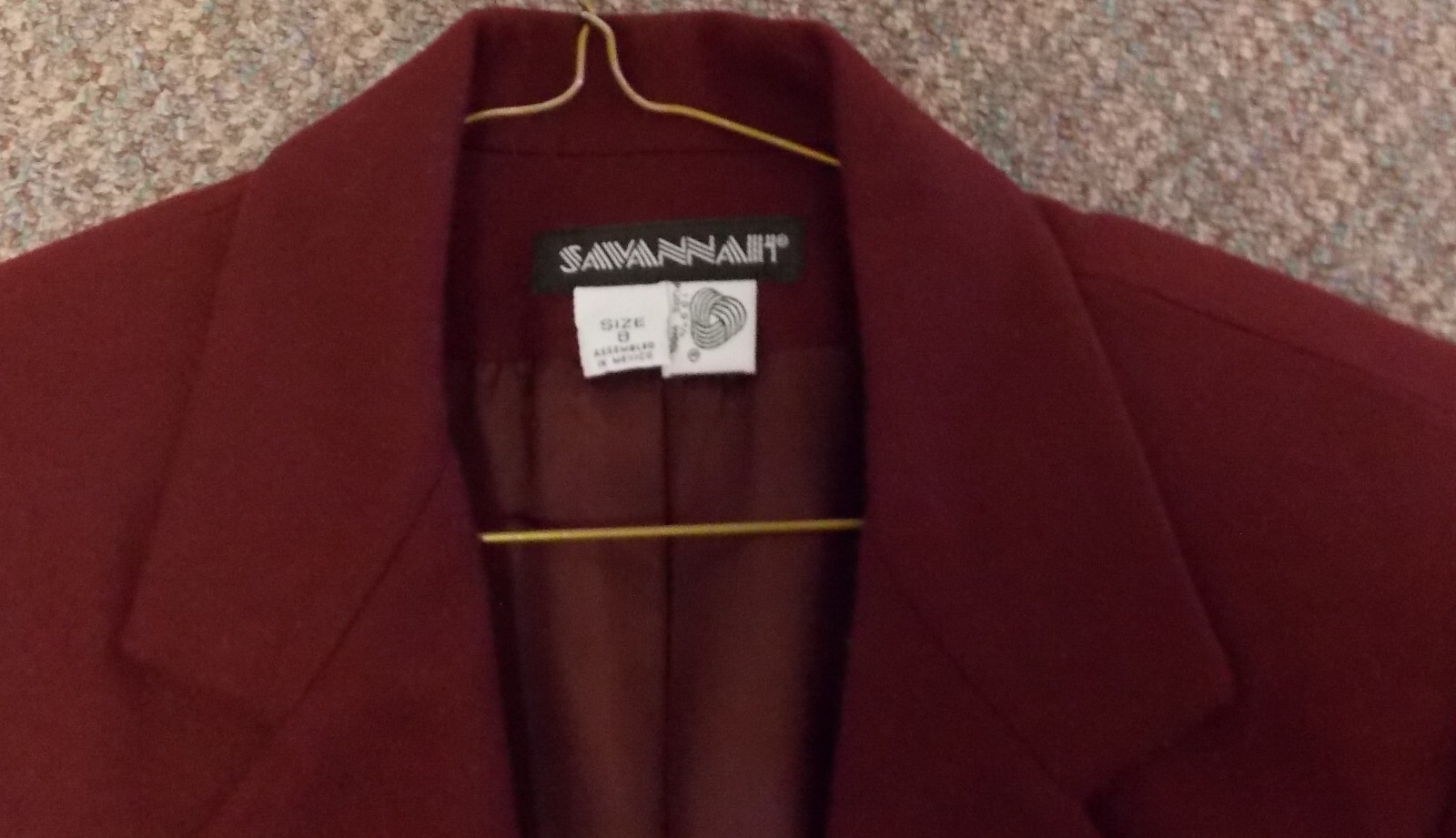 Vintage Ladies Savannah III4 suit Burgandy Wool Blazer + skirt Size 8 Preowned