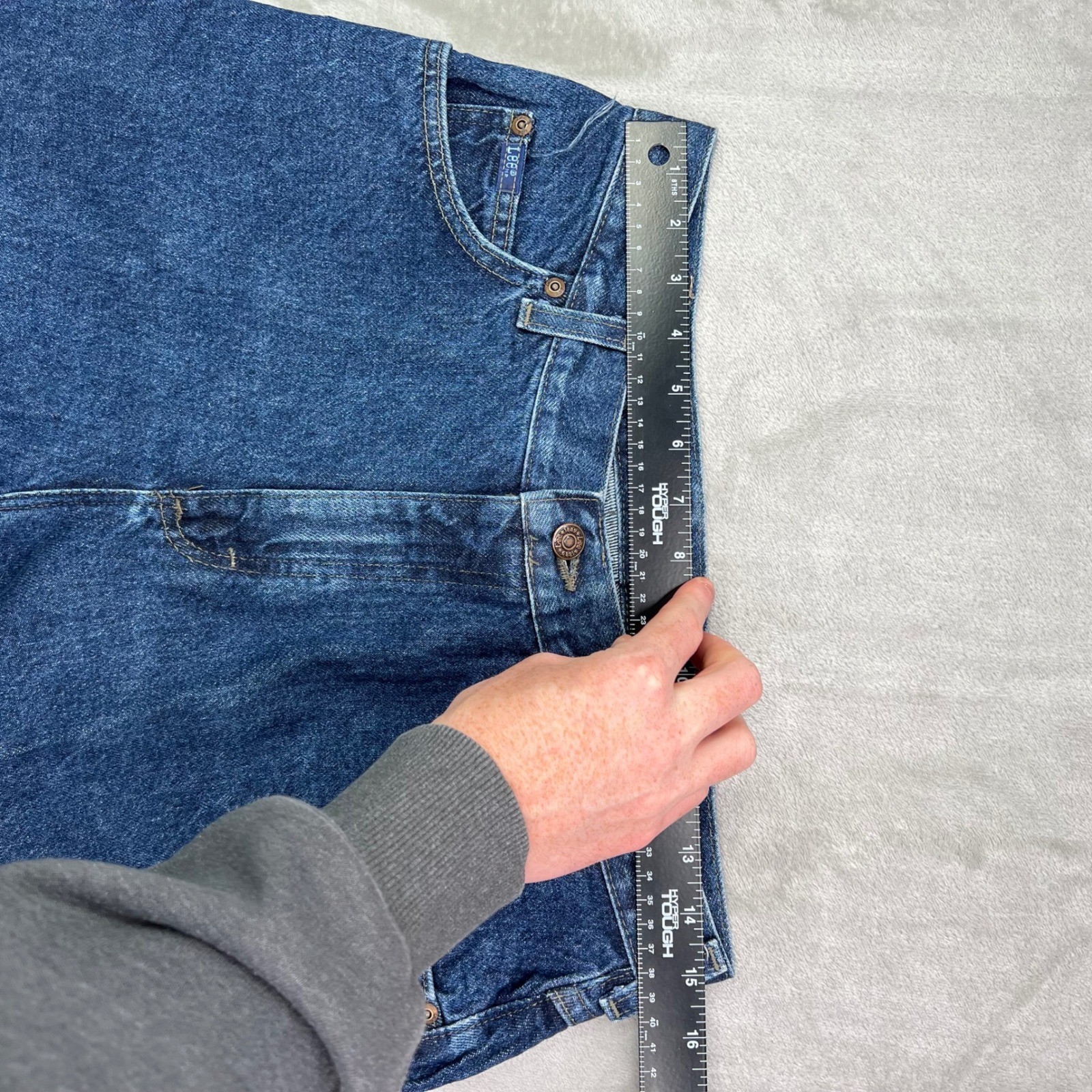 Vintage Lee Tapered Leg Jeans Womens 14 M Blue Solid High Rise Made in USA Denim