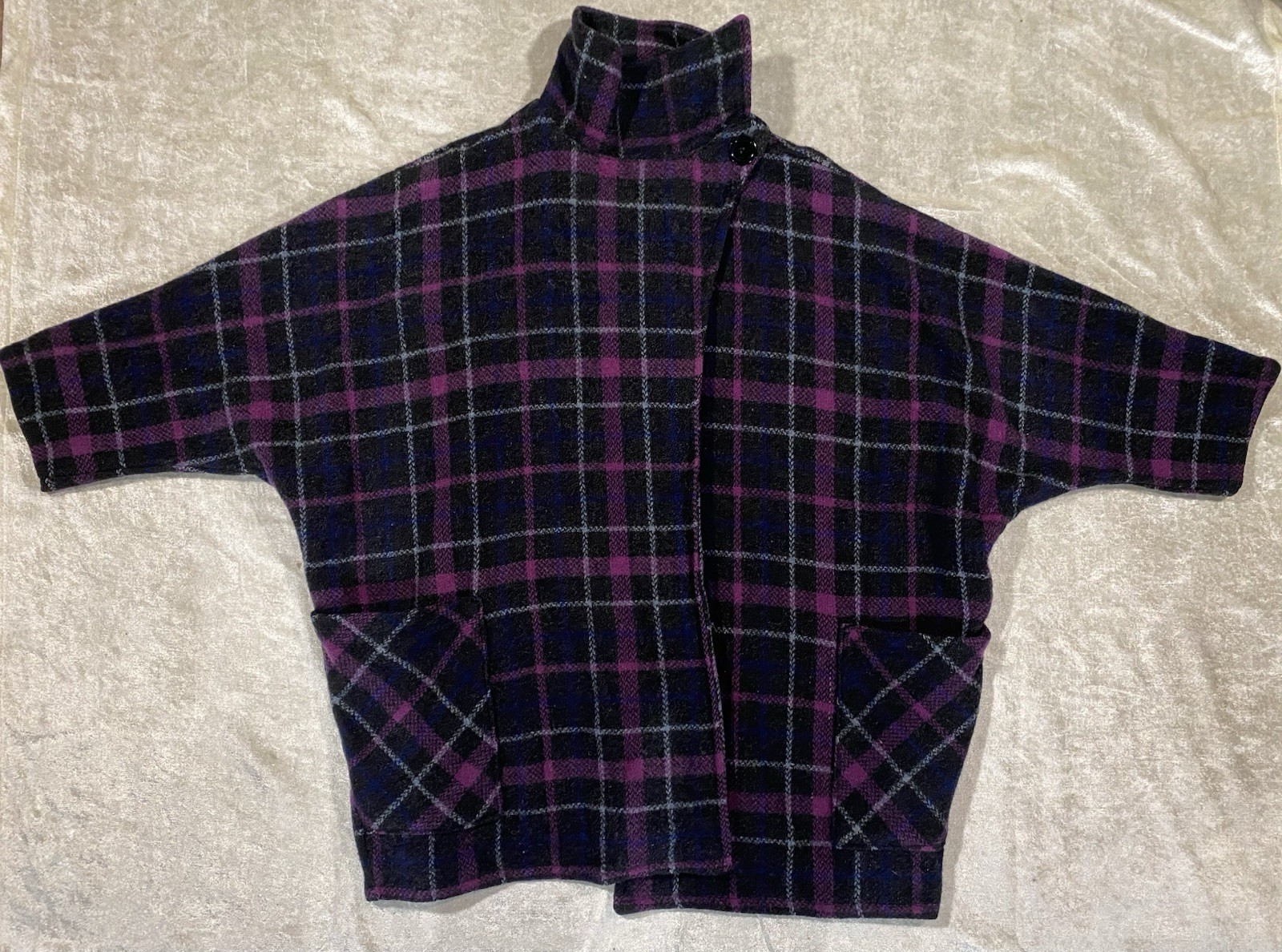 Vintage Caplet Overcoat Cape Poncho Plaid Gray/Purple Oversized Grunge M/L