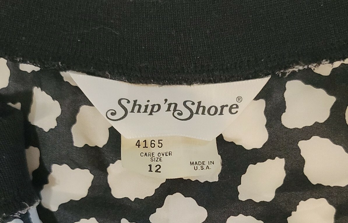 Vintage Ship N Shore White & Black Sleeveless Button Front Blouse (B4)