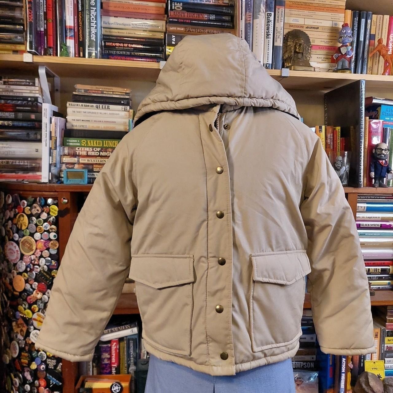 Vintage JCPenny tan and navy puffer with double zipper and removeable hood.
