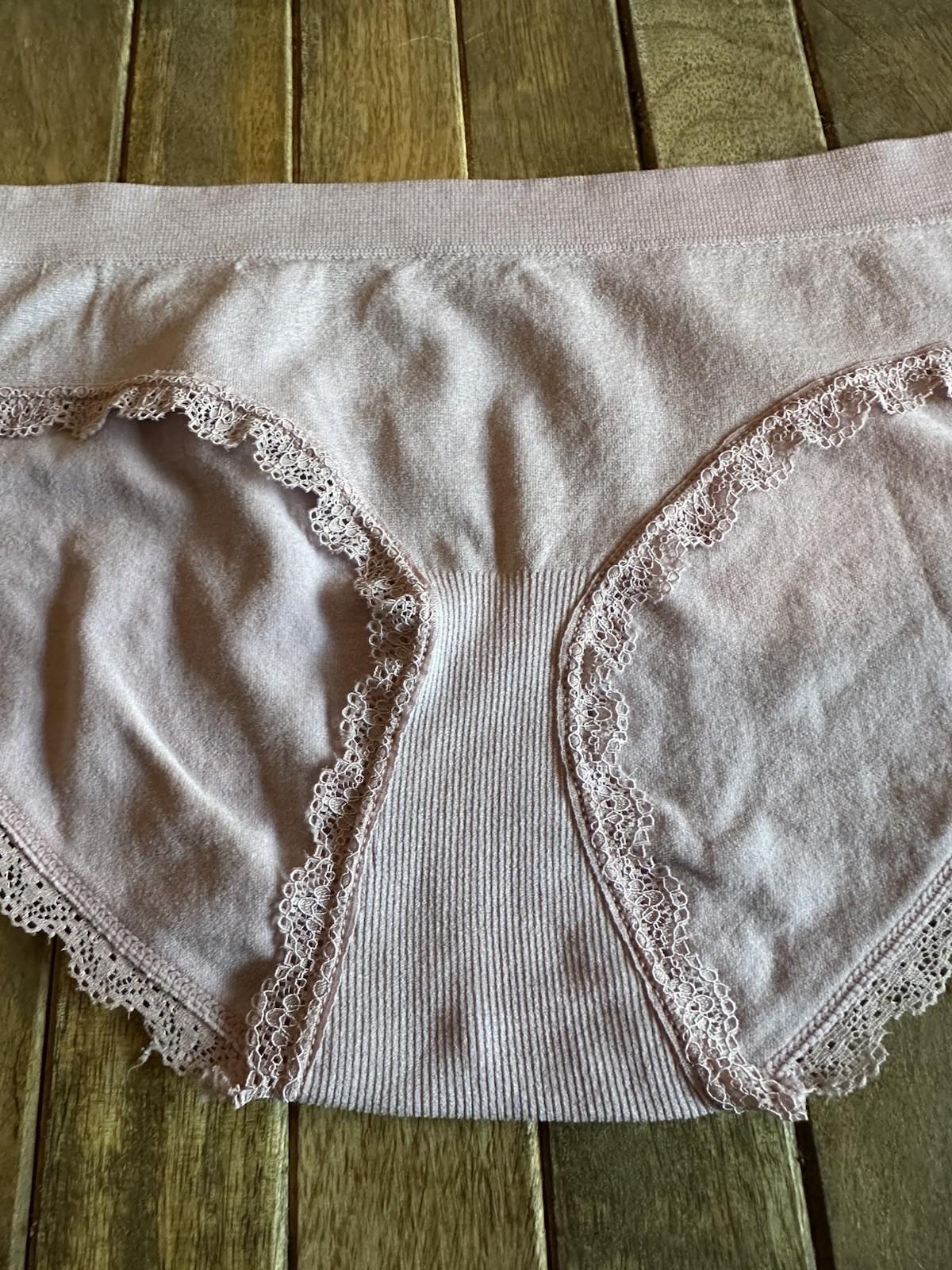 Vtg M Mauve Pink Hipster Bikini Panties W Lace Trim