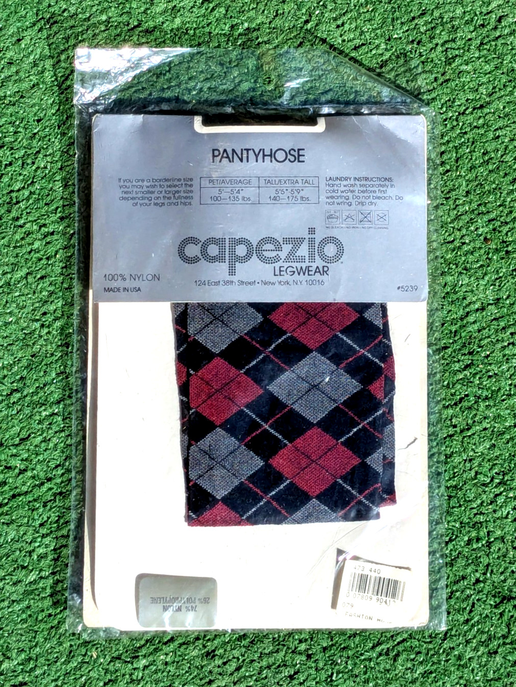 USA Vtg Pantyhose Capezio Fashion Patterns Opaque Argyle C195 Petite Average NOS