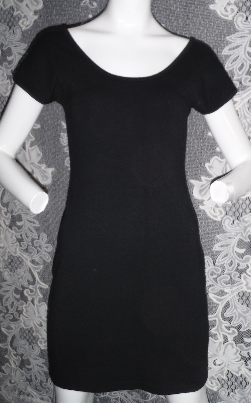 Victoria’s Secret-MODA INTL. 90’s Silhouette/Bodycon Mini Dress Cotton/Spandex S