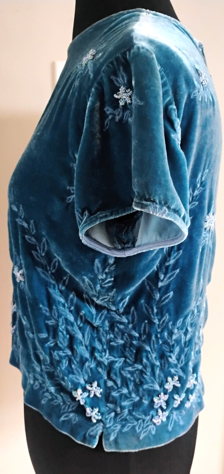 Vintage Field & Manor Teal Velvet beaded & embellished Top Size 8