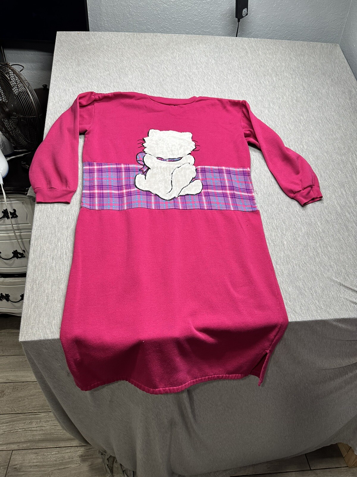 VTG 80s/90s Beth Micheals Pink & Plaid Long Sleeve Fuzzy Cat Nightgown Size M/L