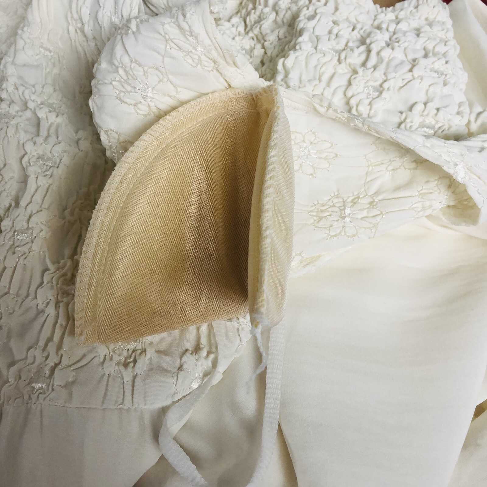 Jeffery & Dara White Jumpsuit 10 Textured Bodice Empire Waist Romantic Feminine