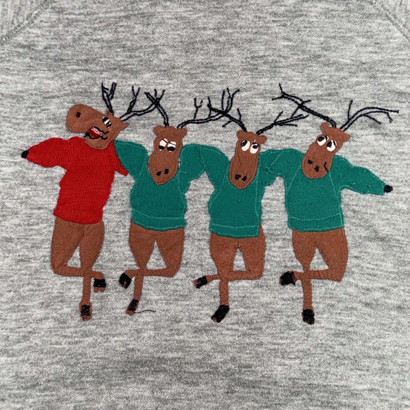VTG Reeves Christmas Reindeer Sweatshirt Womens Large Gray Dancing Holiday USA